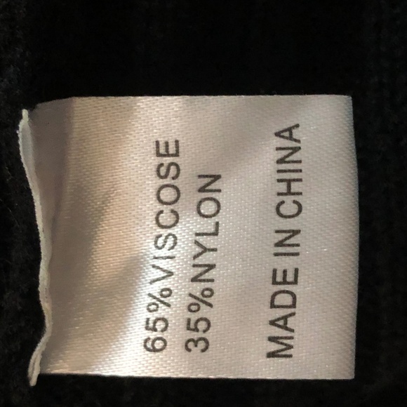 NWT LF Seek The Label Reflective Cropped Sweater - Picture 8 of 8